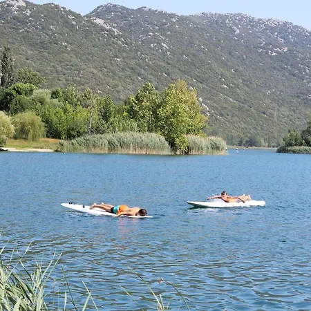 فندق Lakes Of Heaven